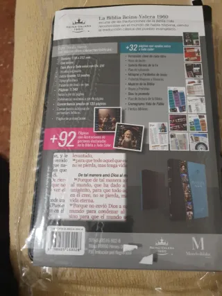 NVI peninsular HÉROES LETRA GRANDE IM...