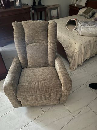 Sillón Relax Giratorio Tela Beige/Marrón