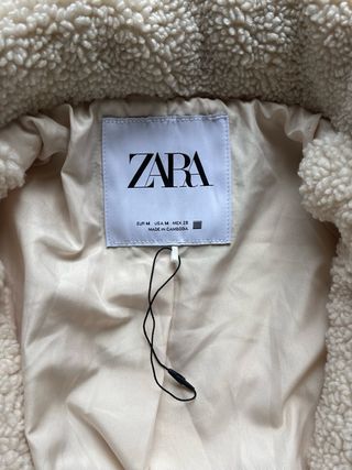 Abrigo Zara borreguito Talla M