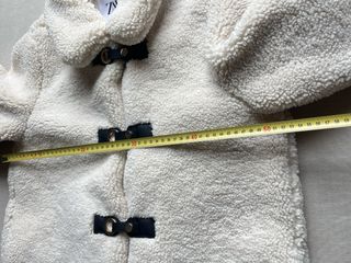 Abrigo Zara borreguito Talla M