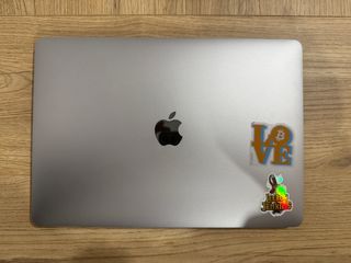 MacBook Pro M1 | 16GB | 256 Gb