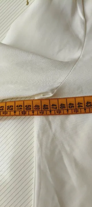 Blusa blanca con estampado