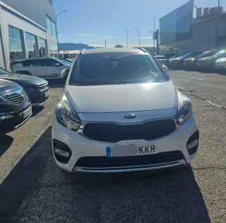 KIA Carens 2018