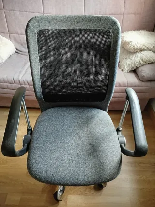 Silla de oficina ergonómica