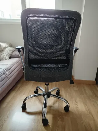 Silla de oficina ergonómica