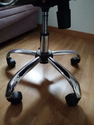 Silla de oficina ergonómica