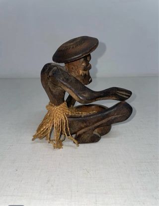 Figura madera Bali artesanal