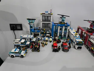 pack Lego City Comisaría de Policía 60047