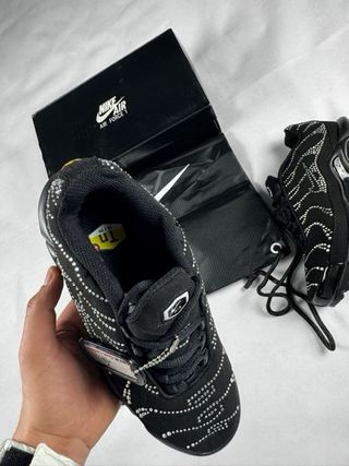 Nike TN Swarovski 38 Preto/Prata