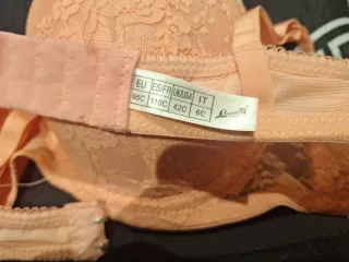 Sujetador 95C encaje naranja