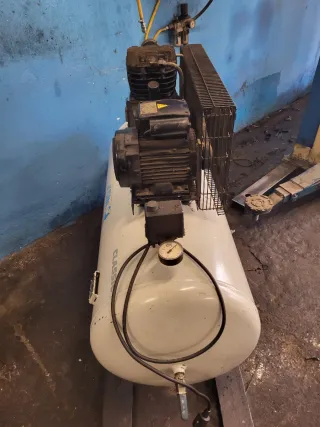 Compresor Josval Classic 200L Monofásico