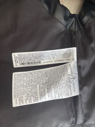 Chaleco acolchado efecto piel Zara Talla XS