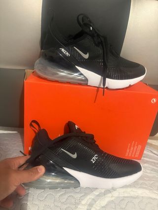 Nike Air Max 270 Talla 38.5