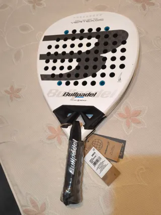 Pala Bullpadel Vertex 05