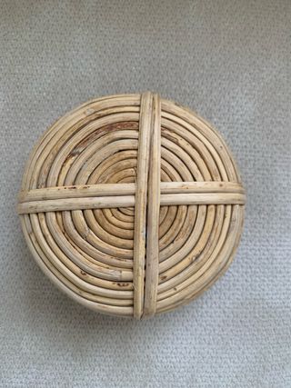 Cesta Mimbre y Latón Dorado Boho