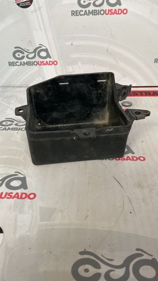 Caja de bateria de Honda Transalp 700, 2010, Ref 80103MCB610