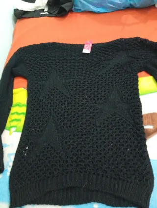 Jersey negro calado,