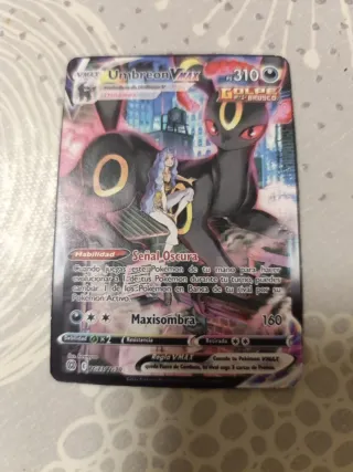 Carta Pokémon Umbreon VMAX