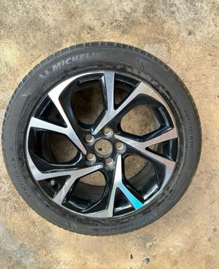 Llanta Toyota CHR Michelin Primacy 3