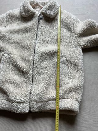 Chaqueta borreguito Bershka Blanca Talla M