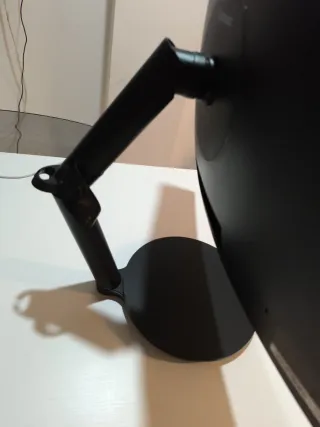 Monitor Curvo Samsung 27 C27FG70FQ