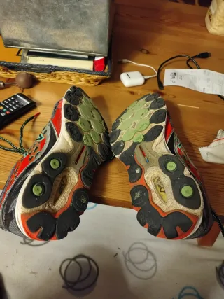 Deportivos New Balance Rojo/verde/ plateado