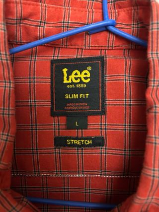 Camisa LEE Talla L roja cuadros COMO NUEVA