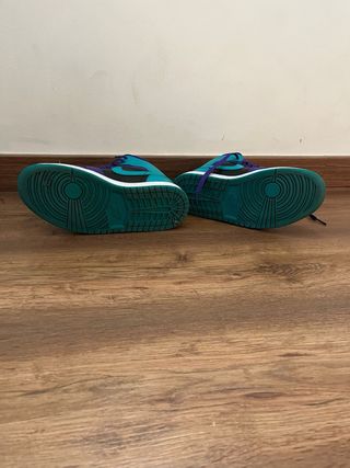 Zapatillas Jordan Morado y Turquesa