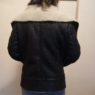 Chaqueta efecto piel borreguito