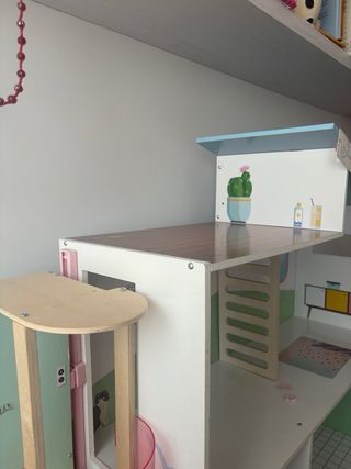 Casa de muñecas Lidl grande de madera