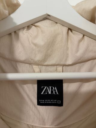 Abrigo Acolchado Zara Beige | Talla M | Como Nuevo