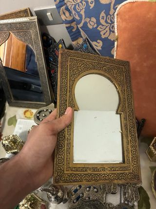 Espejo decorativo de metal