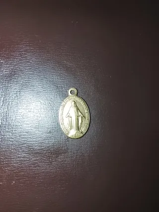 Medalla Virgen Milagrosa 1830 Oro 18k