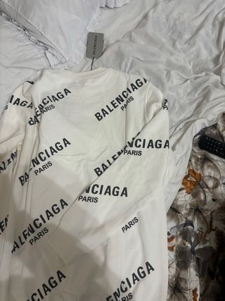 Felpa Balenciaga bianca con logo all-over