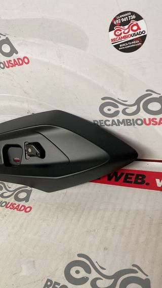 Tapa izquierda para Triumph, Tiger. Ref T2311060-PS