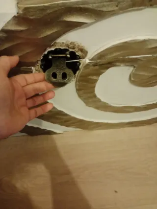 Baúl de madera con diseño