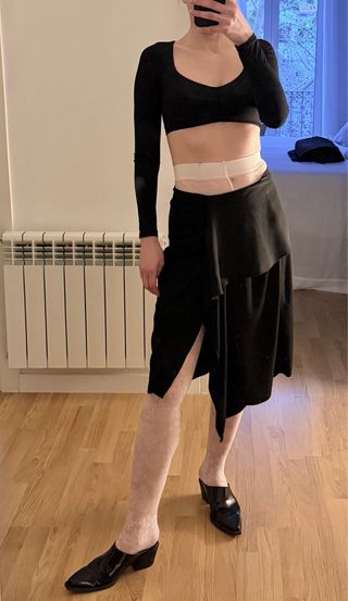 Falda midi Bimba y Lola negra asimétrica