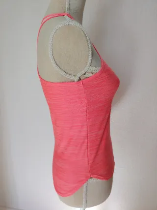 Camiseta deportiva coral Decathlon Talla XS