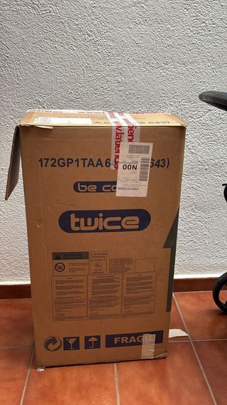 Silla de coche Be Cool Twice Negra 2 en 1.