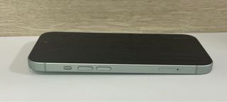 iPhone 15 Verde