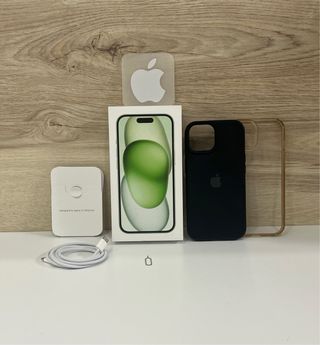 iPhone 15 Verde