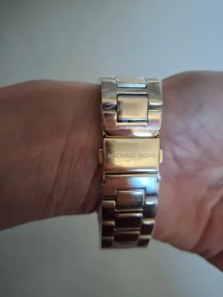 Reloj Michael Kors Dorado con Cristales