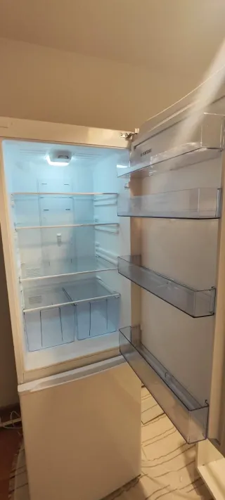 Nevera Hyundai Blanca