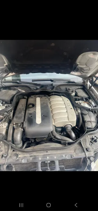 Mercedes-Benz Clase E 2004