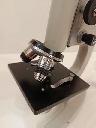Microscopio PIERRON XSP-02