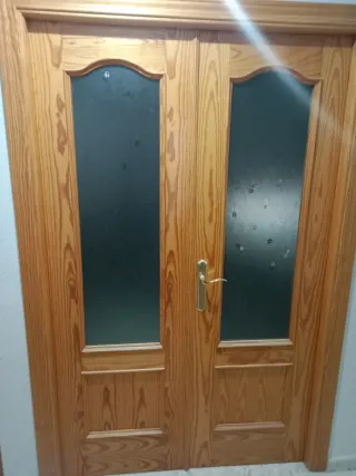 Puertas de madera completas