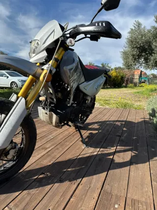 Kenrod Supermotard 125cc + Baúl 25L
