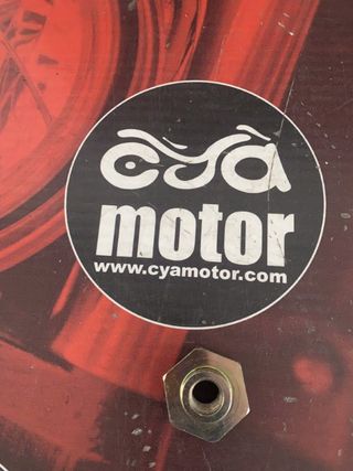 Tuerca PIAGGIO, Ref 131515