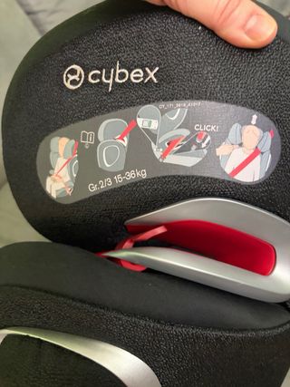 Silla coche Cybex 15-36 kg. Manchas de. Chupa chup