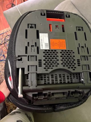 Silla coche Cybex 15-36 kg. Manchas de. Chupa chup